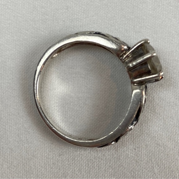 Cubic zirconia faceted solitaire 925 sterling silver filigree ring - Picture 7 of 8